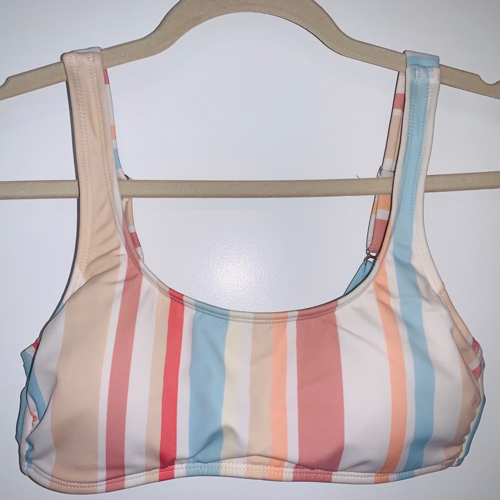 Xhilaration Bathingsuit Top